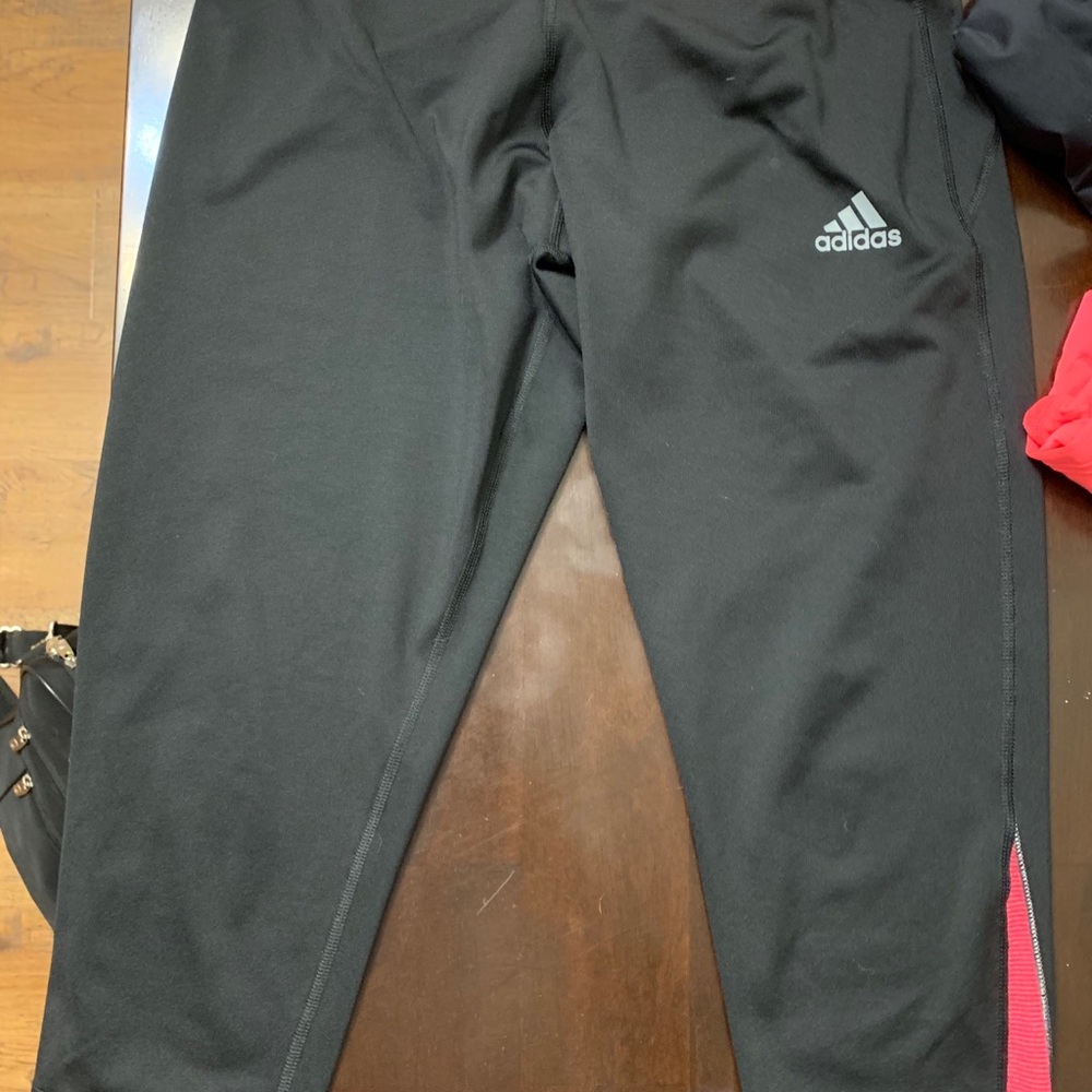 Workout Clothes - image 3